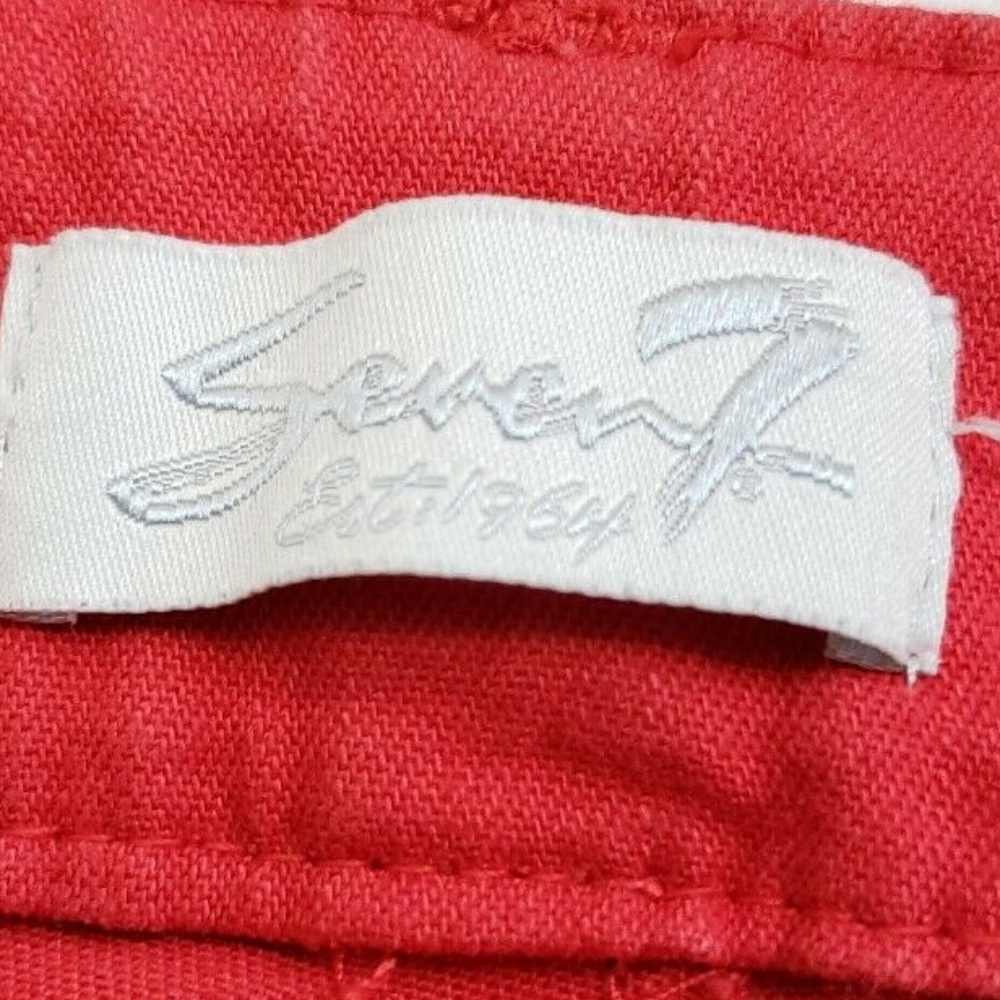 Seven 7 Woman Flat Front Folded Hem Stretch Short - Picture 4 of 8